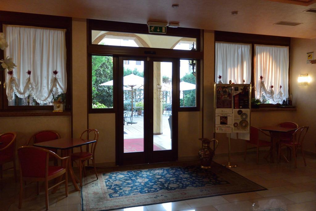 Hotel Belle Arti Венеція Екстер'єр фото