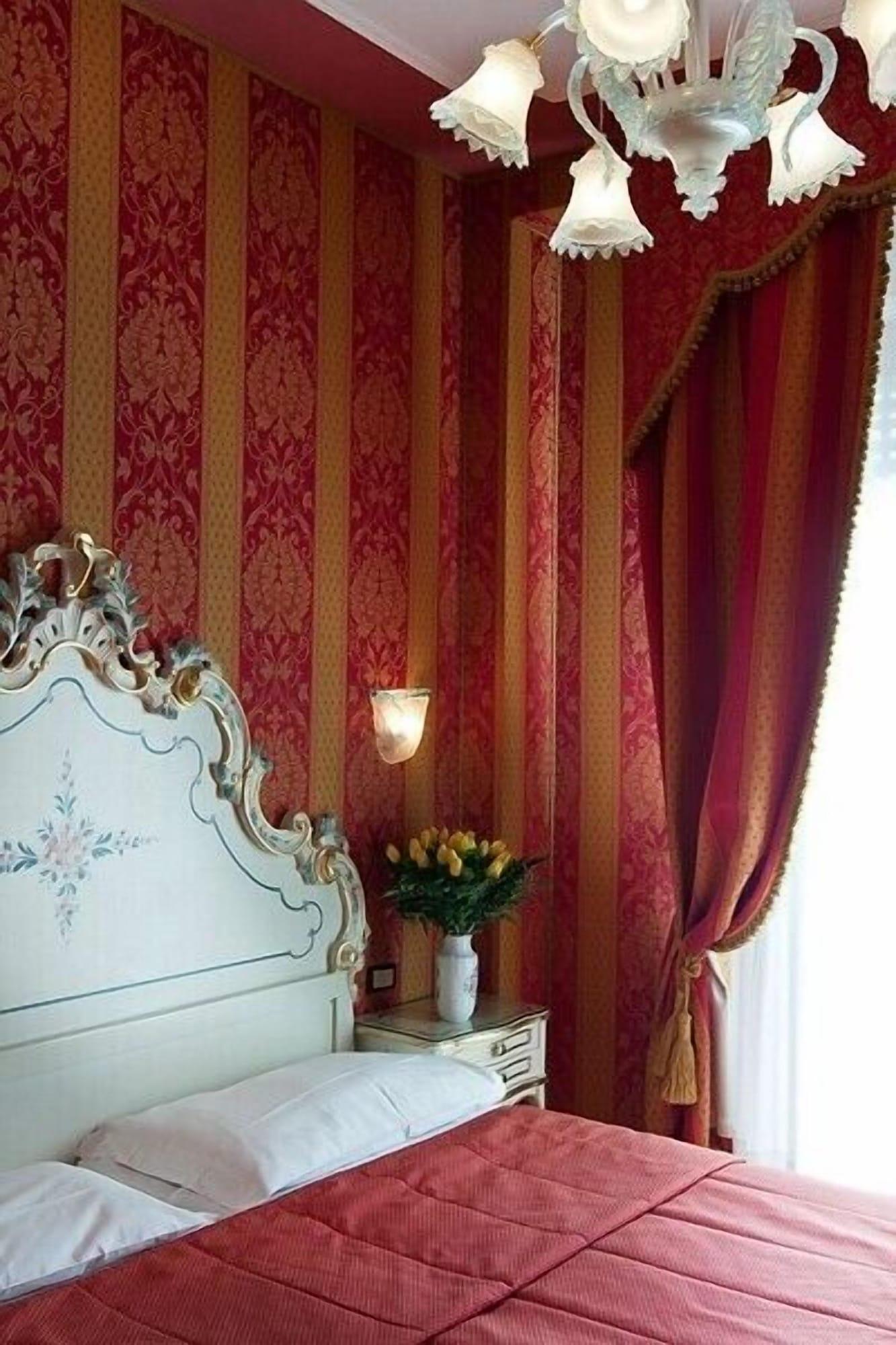 Hotel Belle Arti Венеція Екстер'єр фото