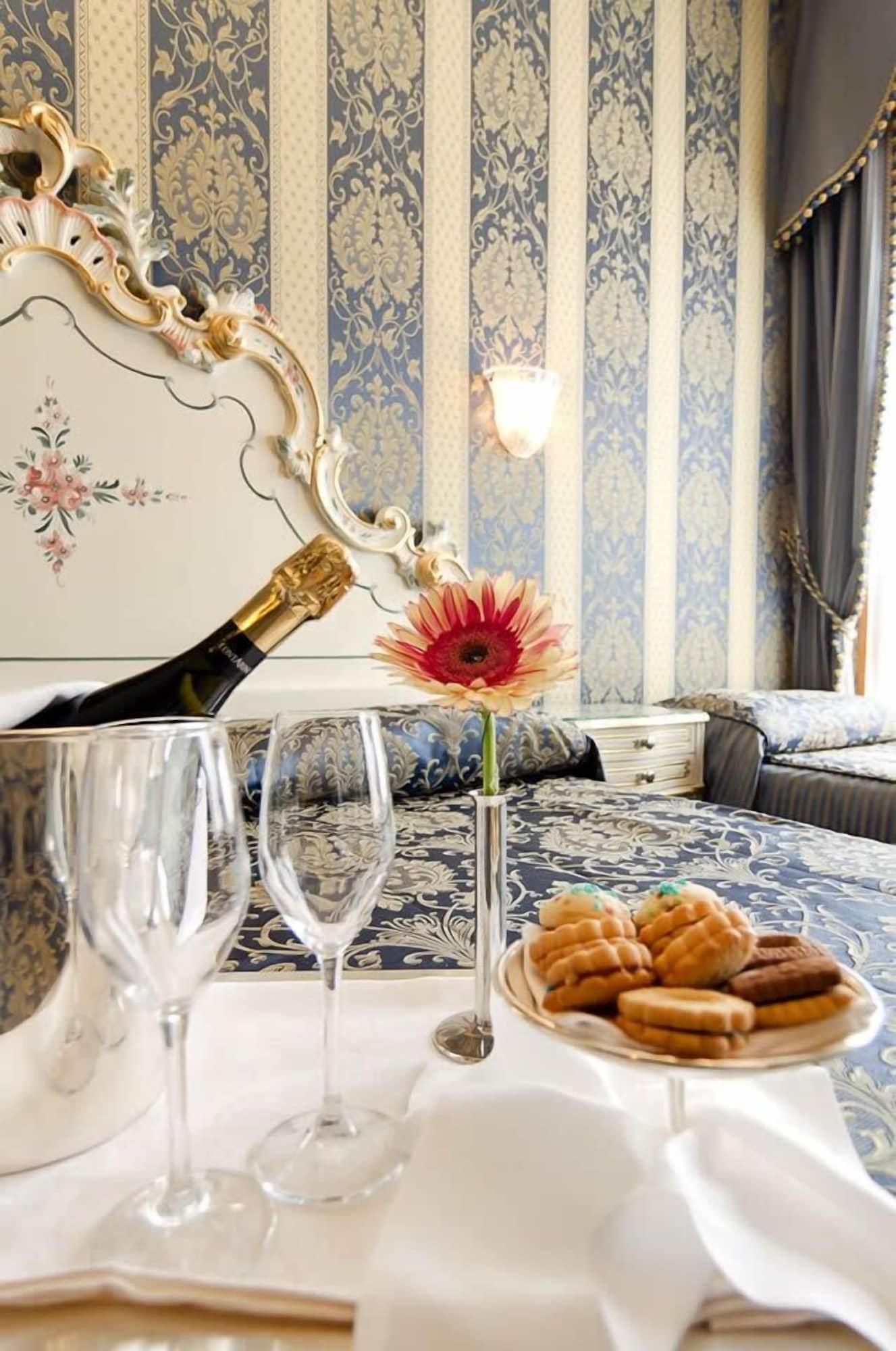 Hotel Belle Arti Венеція Екстер'єр фото