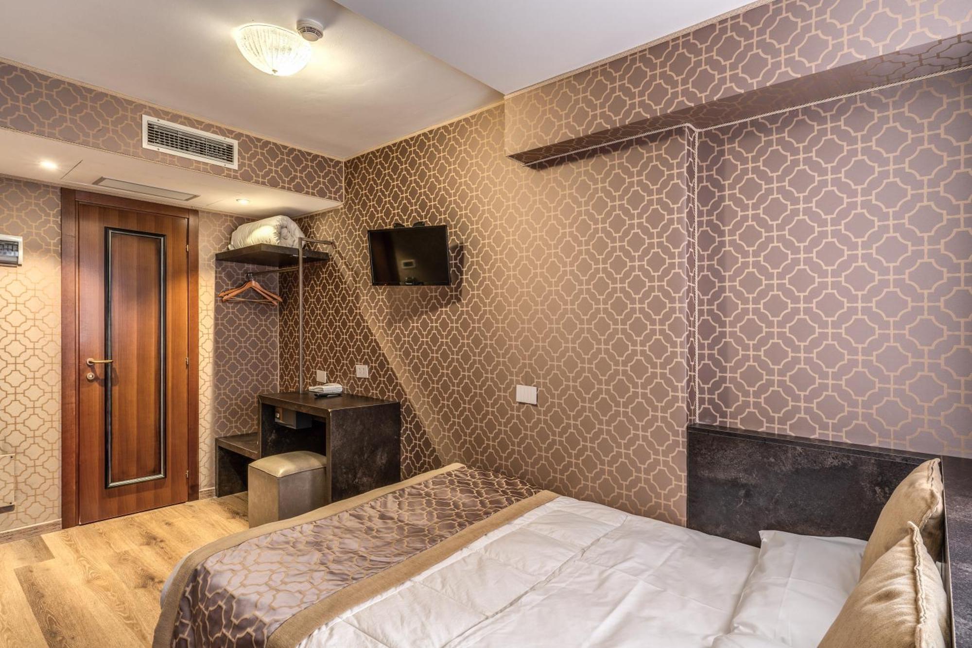 Hotel Belle Arti Венеція Екстер'єр фото