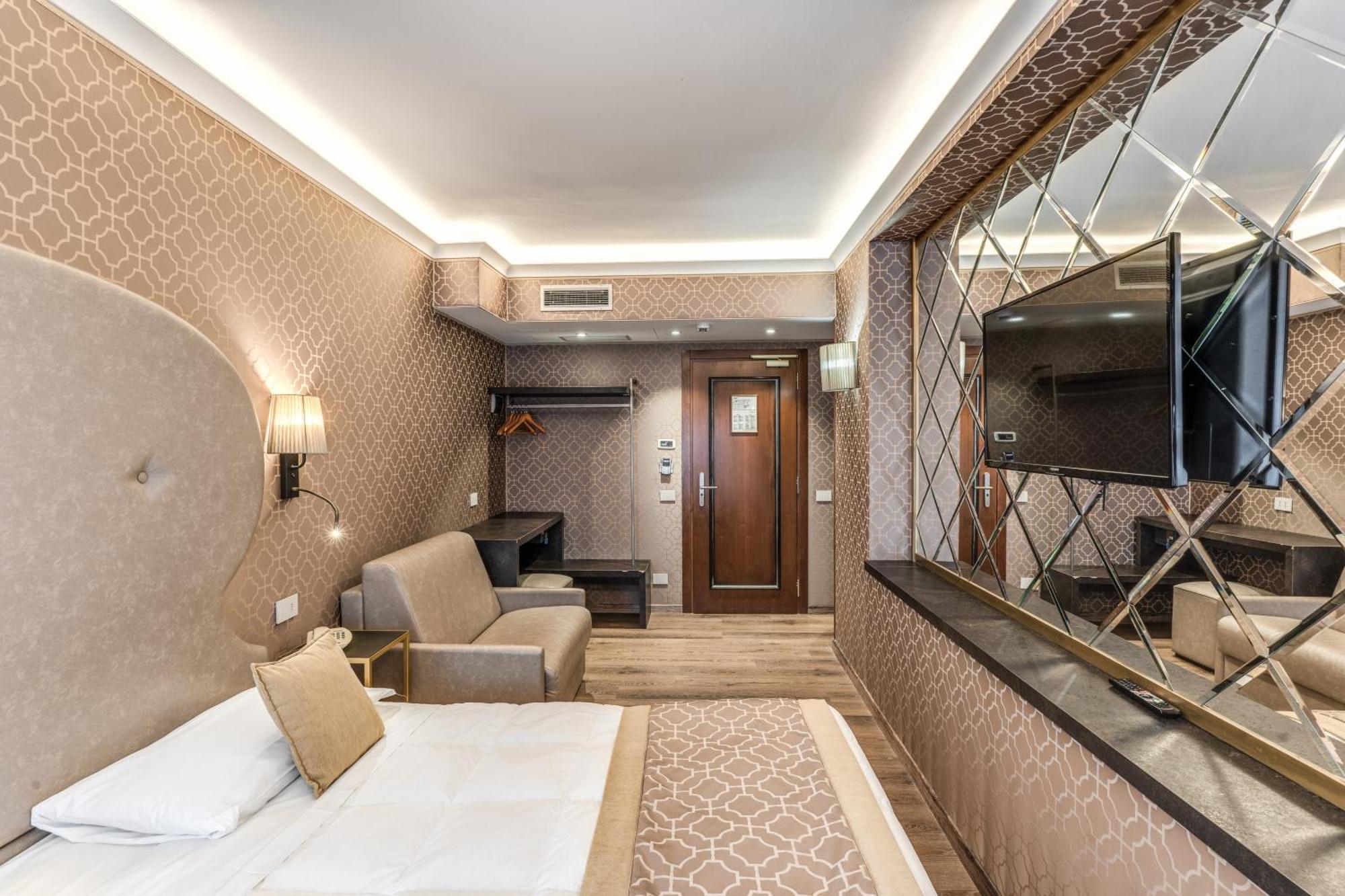 Hotel Belle Arti Венеція Екстер'єр фото